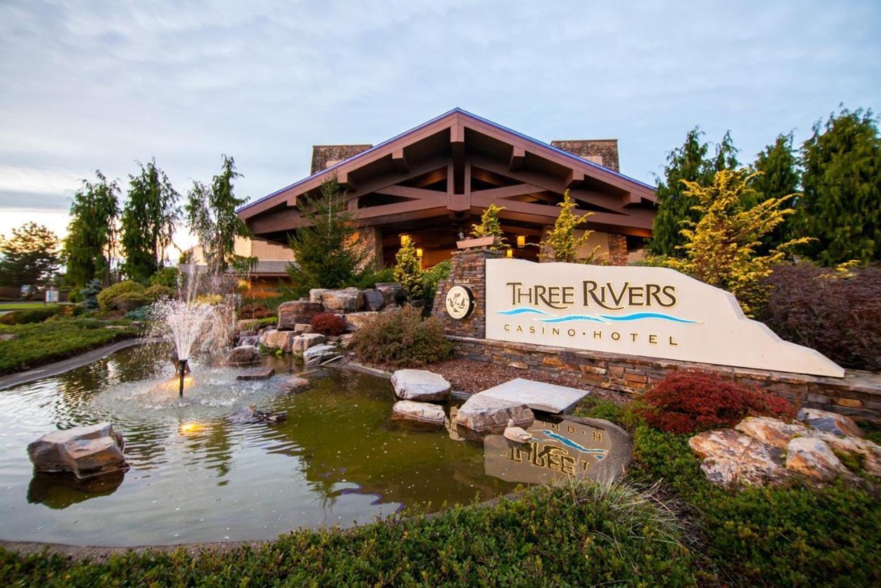 Three Rivers Casino Resort Florence Bagian luar foto